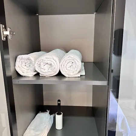 Stylish 100 Meters From The Apartamento *